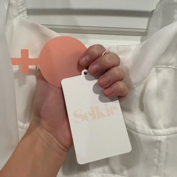 The Ivory Carousel Dress by Selkie - Picture 5 of 8